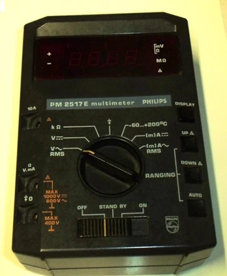 Philips Multimeter PM 2517 E - Bild 1 von 3