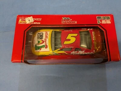 Vintage Racing Champions Nascar #5 Kelloggs Diecast 1/24 Scale 1997, Pre-owned. - Image 1 of 4
