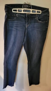 Torrid Stretch Boyfriend Acid Wash Blue Jeans Raw Hem Size 14 36 W 27 Inseam - Picture 1 of 24