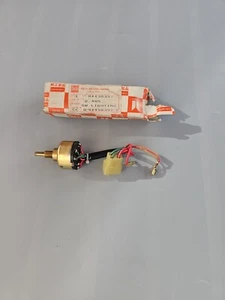 Genuine Isuzu Headlight Switch | 94438397 - Picture 1 of 5
