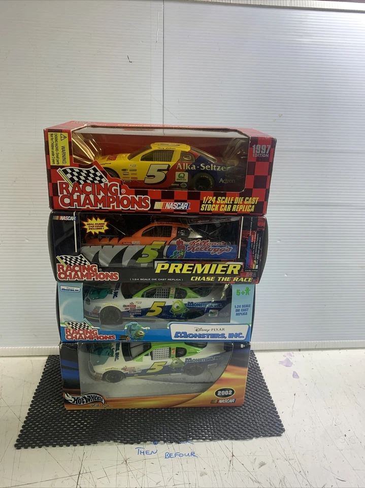 2002 NASCAR Hot Wheels Racing Mark Martin No 6 Diecast 1 24 Scale Ford