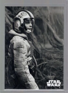 2019 Topps Empire Strikes Back Black and White #39 Arrival in the Swamp - Picture 1 of 2
