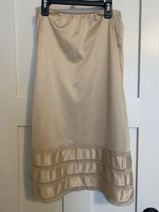 Vintage Sears Nude Nylon Slip Medium Tiered Lace Trim Small Side Slit Tea Length - Picture 1 of 6