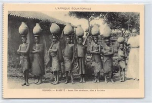 Ruanda - KABGAYI - Niñas cristianas yendo al río - Soeurs Missionnaires - Imagen 1 de 2