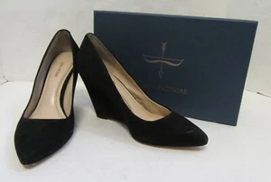 POUR LA VICTOIRE $250 Black Pebbled Suede Mai Wedge Pumps Size 8.5 - Picture 1 of 8