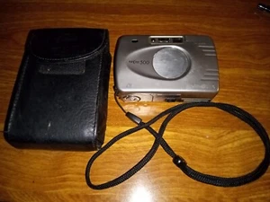 Working Minolta Vectis 300 / AF 24-70mm Point & Shoot APS Film Camera - Picture 1 of 1