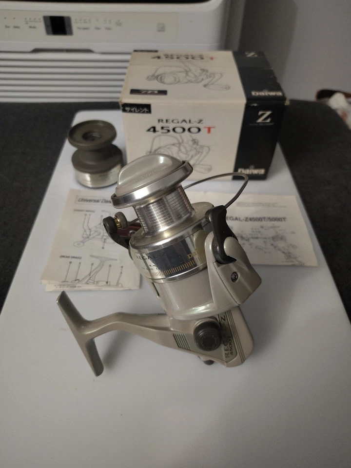 VINTAGE ( Daiwa ) REGAL-Z 4500 T with XTRA SPOOL ( NOS ) SEE PHOTOS - Image 1 of 4
