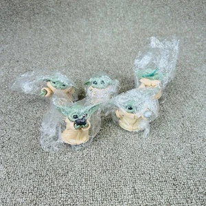 Baby Yoda Star Wars Mandalorian Playset 5 Figure Cake Topper Giocattolo Set - Foto 1 di 13