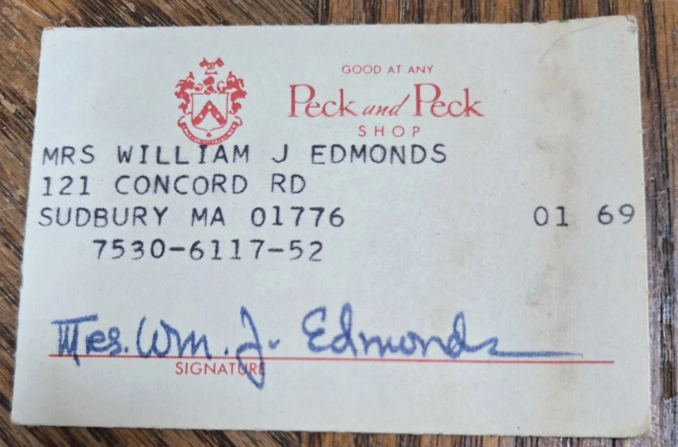 "PECK AND PECK " 1969 PAPER CREDIT CARD RARE HARD TO FIND (WOMEN'S WEAR) - Image 1 of 2