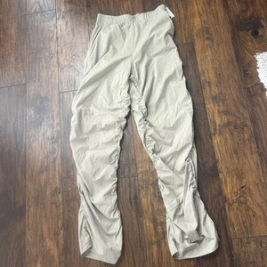 Lululemon Pants Womens Tan Oak Medium Dance Studio Slim Fit Flare NWT - Picture 1 of 7