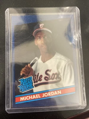 Бейсбольная карточка дебютанта с рейтингом Майкла Джордана - Изображение 1 из 3