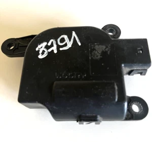 KIA CEED /PRO CEED GENERATION AIR FLAP MOTOR ACTUATOR 2006-2012 YEAR - Picture 1 of 3