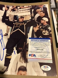 Dallas STARS Jamie LANGENBRUNNER HOISTS The 1999 STANLEY CUP Signed 8X10 PSA COA - Picture 1 of 3