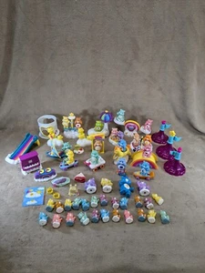 Lote de Mini Estatuilla Juguetes Osos Cuidado De Colección Juego Y Otras Piezas Estrellas - Imagen 1 de 24