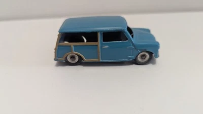 Dinky Toys #199 Austin Seven Countryman for Spares or Repair - Image 1 of 4