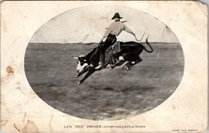 Postal de recuerdo vintage Len Red Drive Champion Cattle Rider - Imagen 1 de 2