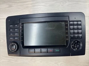 06-08 MERCEDES GL550 RECEIVER HIGH HEADUNIT DISPLAY A1648201779 OEM - Bild 1 von 11