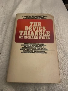 The Devils Triangle By Richard Winer Paperback Bantam 1974 - Picture 1 of 3