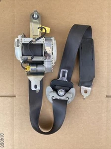 ✅ OEM 2007 HONDA CIVIC SI SEDAN -PASSENGER RIGHT FRONT SEAT BELT FREE SHIP - Picture 1 of 9