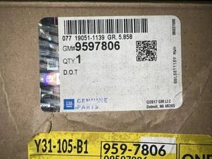 GM 9597806 CAP CHEVY Logo - Picture 1 of 7