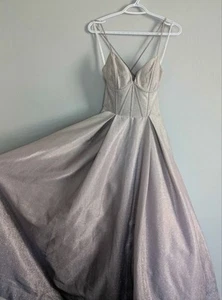 Lucci Lu lila glitzerndes Abendkleid Damengröße 0 - Bild 1 von 3