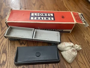 LIONEL No. 3359 OPERATING TWIN-BIN COAL DUMP CAR w Original Box - Picture 1 of 12