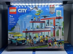 LEGO 60330 City Hospital - Juego Retirado 2023 - Nuevo En Caja SELLADO Kit de Construcción - Imagen 1 de 5
