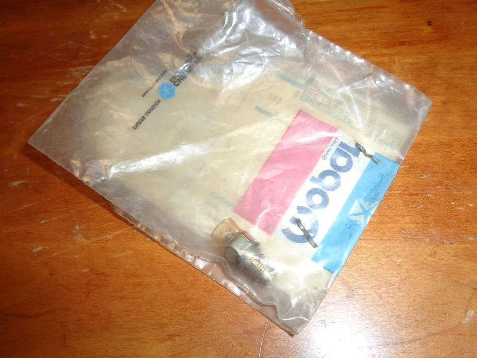 Mopar/Mitsubishi Nuevo de Lote Antiguo Transmisor de Tem Dodge Colt 2 md600197 Foto 1 de 1