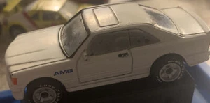 Matchbox White Mercedes Benz 500 SEC World Class EUC Reflective Windows - Picture 1 of 4