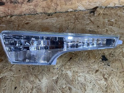 OEM | 2013-2015 Nissan Altima Turn Signal Light (Left,Driver) - Image 1 of 4