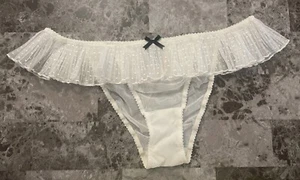 NWT VICTORIA'S SECRET L WHITE HEART MESH PLEATED RUFFLE RARE CHEEKINI PANTIES - Picture 1 of 8