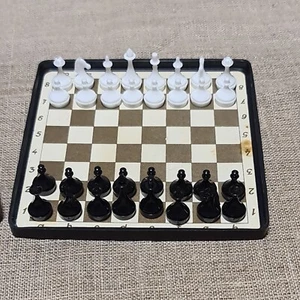 Pocket travel magnetic CHESS vintage Soviet Russian USSR full set - Picture 1 of 10