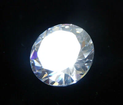 Piedra preciosa suelta de circón cúbico blanco camboyano corte redondo de 10,70 quilates Foto 1 de 4