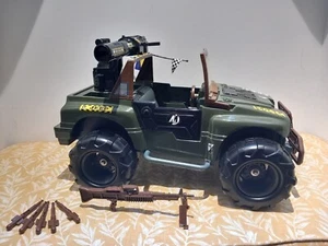 Vintage Hasbro Action Man 4x4 Jeep with its M60 machine gun - Picture 1 of 16