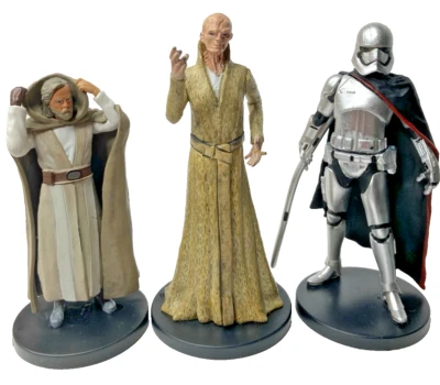 Disney Star Wars lot of three figures Foto 1 de 4