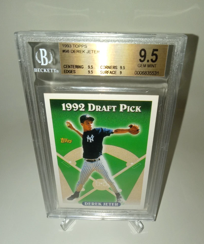 Very RARE PSA 9.5 DEREK JETER #98 Draft Pick 1992 Card Centering 9.5  - Image 1 of 4