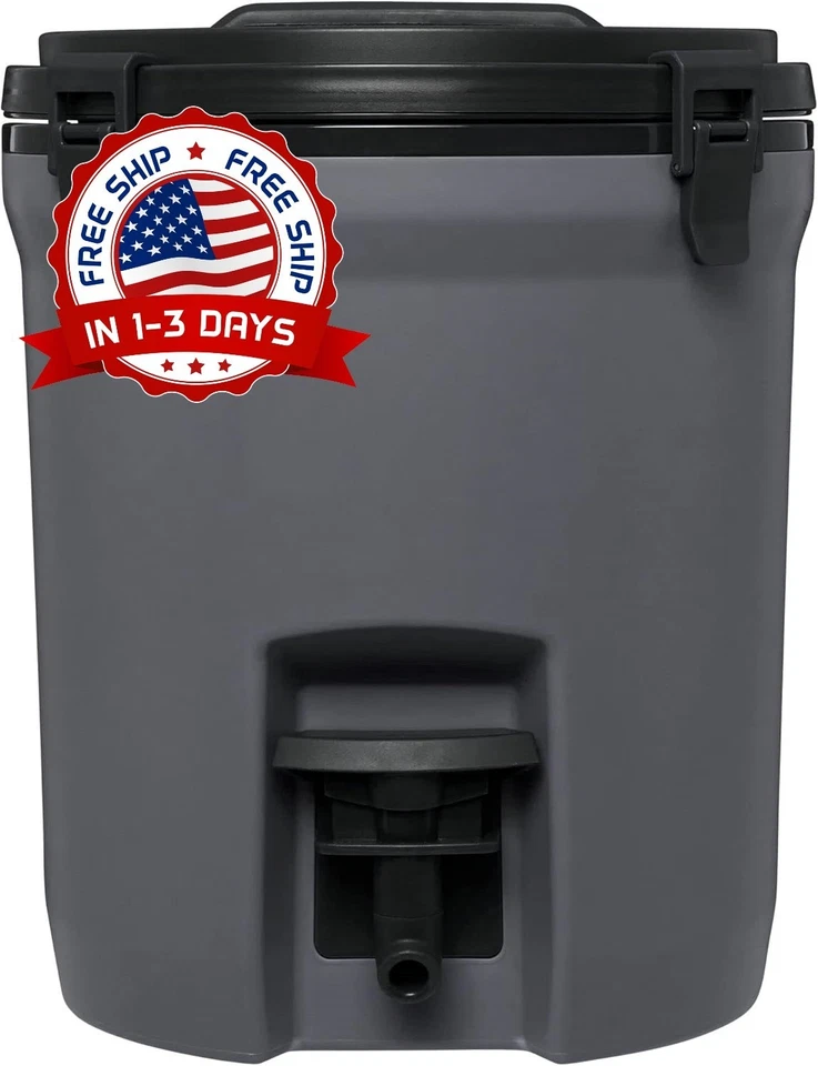 Jarra de agua de flujo rápido y tapa de espuma con pestillo, 2 galones, plástico Foto 1 de 4