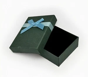 Schmuckkästchen Geschenk Armbanduhr Taschenuhr Box Karton grün 86,7*66*29mm gebraucht - Bild 1 von 21