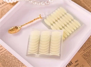 INSTANT EYE LIFT STRIPS MAGIC ANTI AGEING UPPER EYELID TAPE 2 SIZES L.M. *UK* - Picture 1 of 6