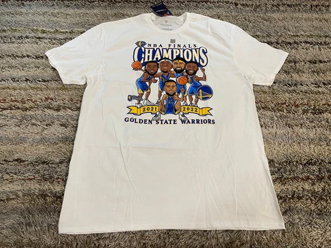 Fanatics Golden State Warriors 2022 NBA Finals Champs Caricature T-Shirt XL Cover