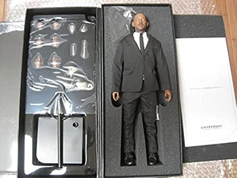 Men in Black 3: Will Smith as Agent J Collectible Figure 1/6 Scale Cover