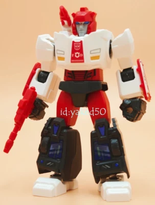 Red Alert Transformers Model Figure Blokees Toy v3 - Image 1 of 4