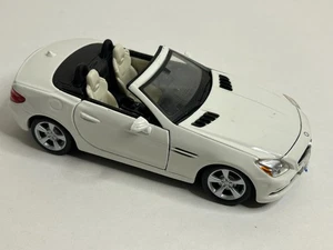 Mercedes Benz Slk 230 Maisto Die Cast 1:24 - Picture 1 of 6