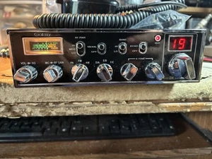 GALAXY DX 33HML CB RADIO ( WORKS GOOD) - Zdjęcie 1 z 9