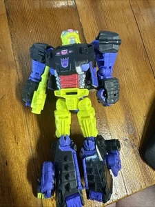 Transformers Krok & Gatorforce Incomplete TR Titans Return Generations Deluxe - Picture 1 of 3