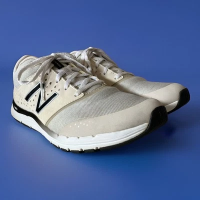 New Balance 577 V4 运动鞋女式 9.5 B 码米色跑步鞋 WX577MB4 — 第 1/4 张图片