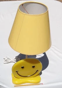 Vintage USA Made Smiley Happy Face Resin Table/Desk Lamp Excellent Cond TESTED - Picture 1 of 18