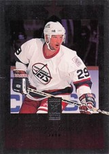 1995 Donruss Elite #33 Craig Janney Near mint or better