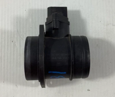 Medidor sensor de flujo de aire másico VOLKSWAGEN JETTA 1999-2003 06A906461G OEM. Foto 1 de 4