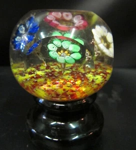 Multi Floral Paperweight - Picture 1 of 8